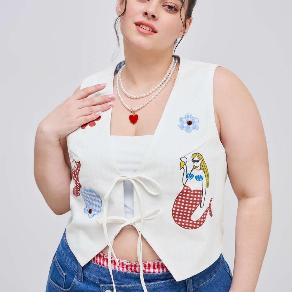 Cider women’s reversible gingham and mermaid‎ graphic vest small